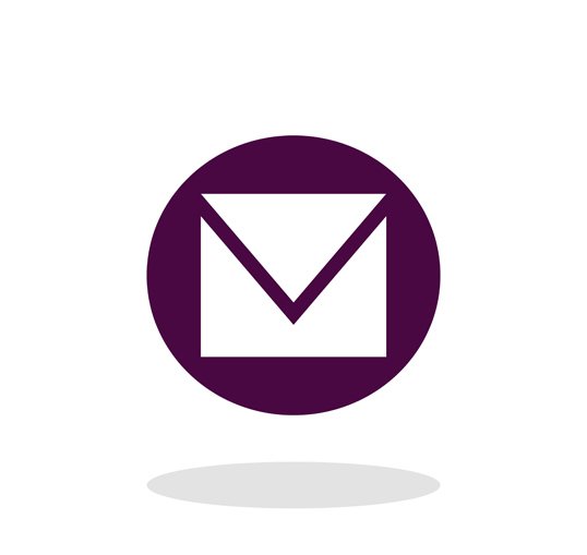 An email icon to represent Full Hearts Romance's curated lists of romance book recommendations, full of romance novels you must read!